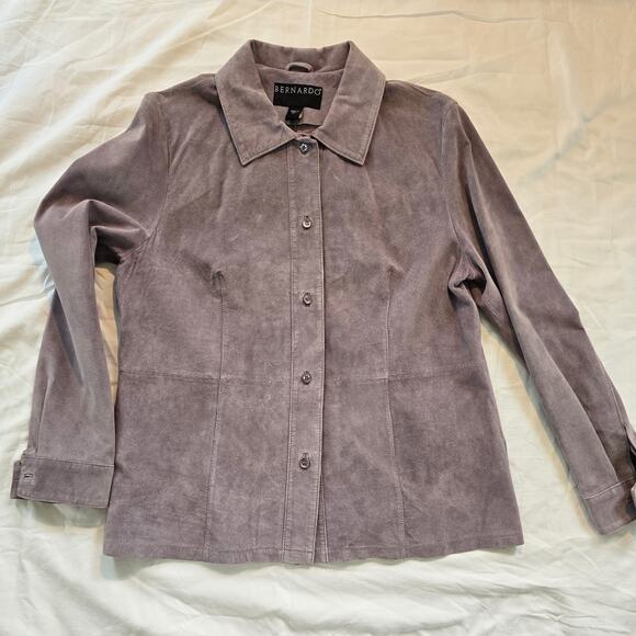 Bernardo Jackets & Blazers - Bernardo Women Lavendar LongSleeve Buttonup Suede Western Shacket size L petite